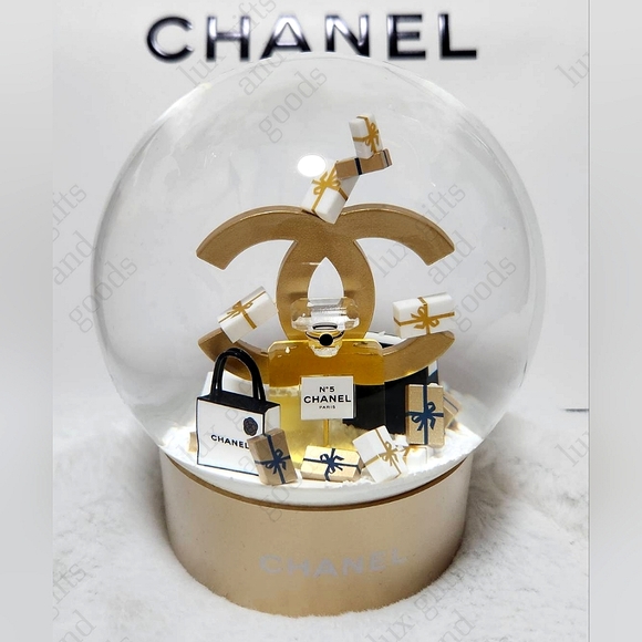 CHANEL Other - Chanel 2023 Snow Globe Snowglobe